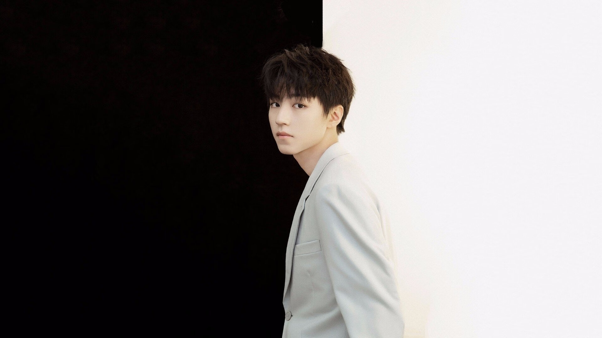 高校运动训练计划动态调整及管理机制研究，学校运动训练