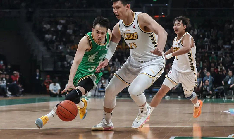 开云体育：CBA球队的更衣室文化：团队凝聚力的重要组成部分