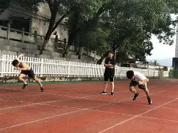 开云体育：教练与运动员的团队动态：沟通的艺术的简单介绍