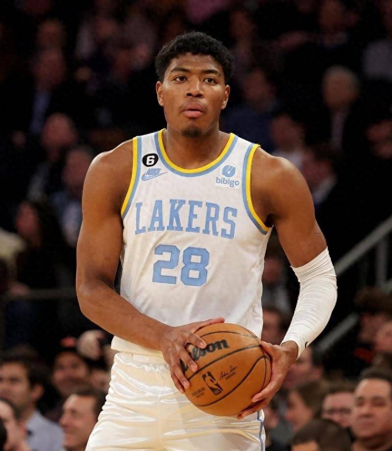 开云体育官方网入口-包含开云体育：湖人队新赛季：八村塁能否成为稳定的得分点？的词条